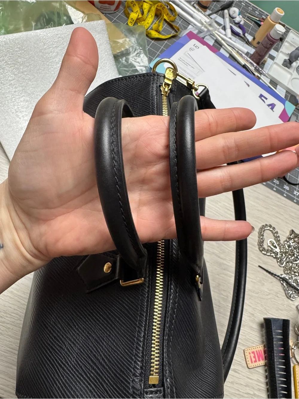 Louis Vuitton SOFT Epi Leather Speedy 30 with coated canvas Monogram interior